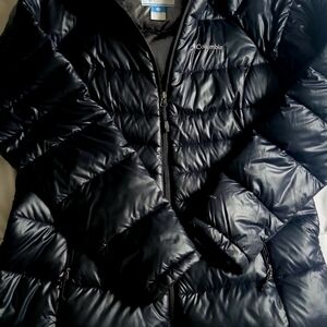 Columbia Black Quilted Puffer Jacket for Cold Weather